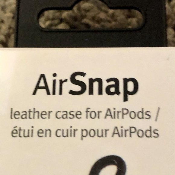 Twelve South AirSnap Leather Case for AirPods New Black Open Package - Picture 5 of 10